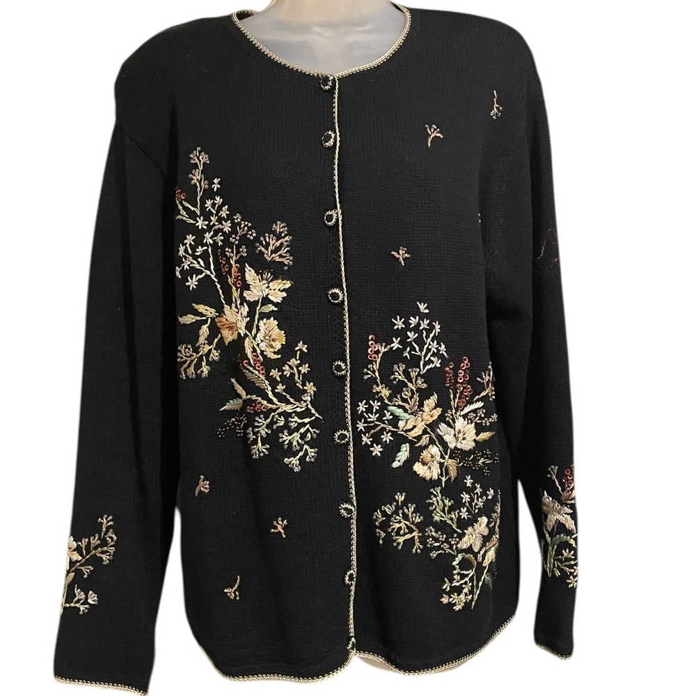 Vintage HEIRLOOM COLLECTIBLES Embroidered Button Down Cardigan Sweater—SZ. Large